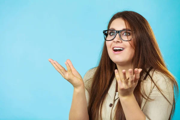 Geschokt Verrast Jonge Vrouw Gezichtsuitdrukking Menselijke Emoties — Stockfoto