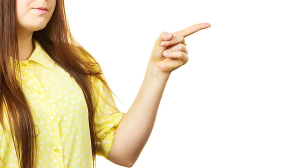 Young Woman Pointing Finger Copy Space Very Serious Face Expression — Stock Photo, Image