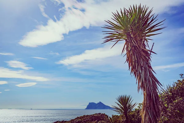 Gibraltarska Skała Brytyjskie Terytorium Zamorskie Hiszpańskim Wybrzeżu Widok Plaży Torrecarbonera — Zdjęcie stockowe