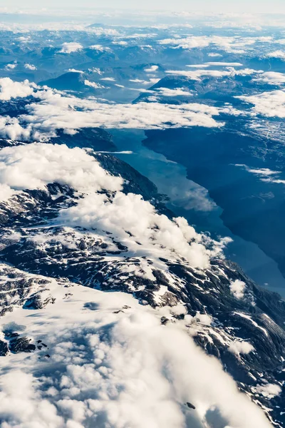 Vue Avion Vers Les Nuages Paysage Des Fjords Nordiques Avion — Photo