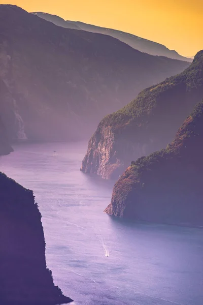 Günbatımında Aurlandsfjord Fiyort Manzarası Norveç Skandinavya Ulusal Turizm Rotası Aurlandsfellet — Stok fotoğraf