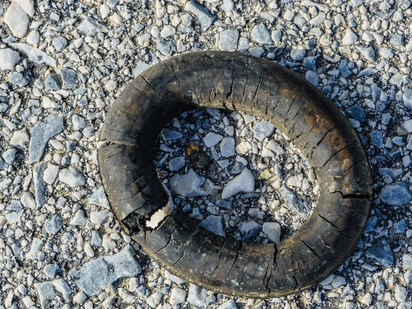 Dettaglio Vecchia Gruccia Gomma Danneggiata Del Tubo Scarico Dell Auto — Foto Stock