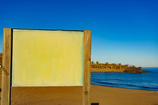 Vacaciones Turísticas Viajes Tablero Vacío Playa España —  Fotos de Stock