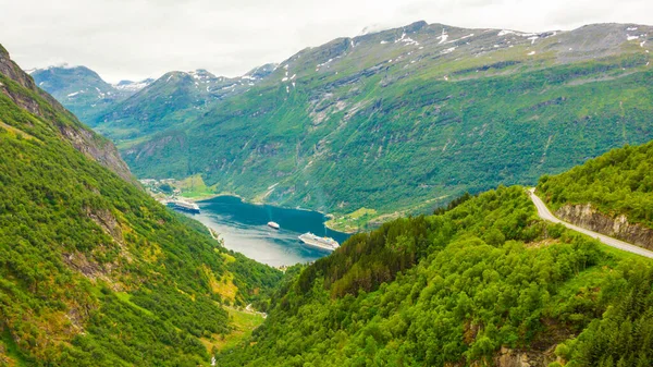 Fjord Geirangerfjord Ferry Boats Norway 旅行目的地 — 图库照片