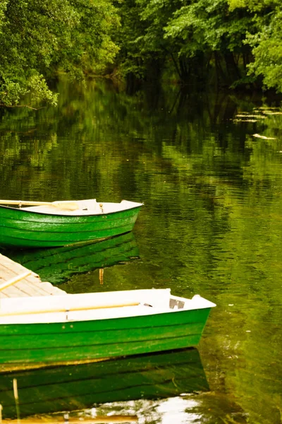 Fishing Boats Lake Shore Summer Activity — Stock Photo, Image