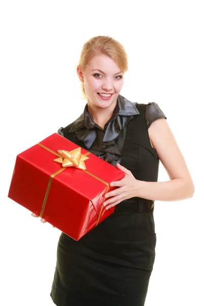 假日爱快乐的概念- -带礼品盒的女孩 — 图库照片