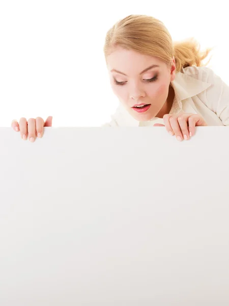 Businesswoman hiding behind blank copy space banner — Stock Photo, Image