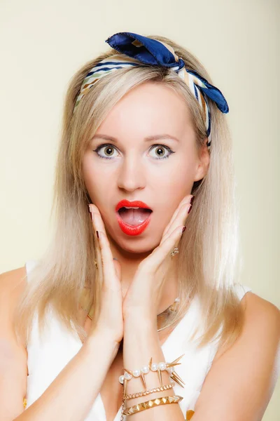 Surprised woman face, girl retro style open mouth facial expression — Stock Photo, Image