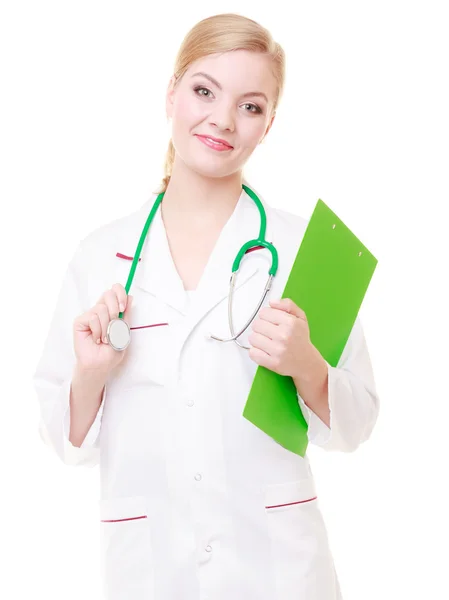 Doctora en bata de laboratorio con estetoscopio. Médico — Foto de Stock