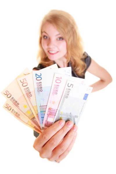 Ekonomi finans. kvinnan håller euron valuta pengar. — Stockfoto