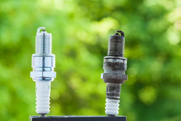 Two spark plugs — Stock Photo, Image
