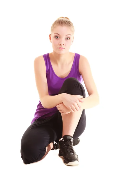 Fitness ragazza facendo esercizio di stretching — Foto Stock