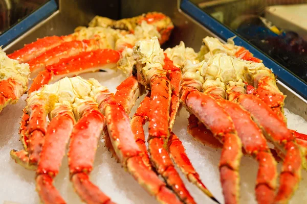 Crabs at famous fish market — Stock Photo, Image