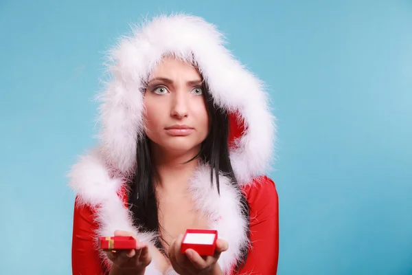 Vrouw dragen santa claus kostuum — Stockfoto