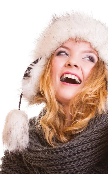 Winter fashion girl in fur hat — Stock Photo, Image