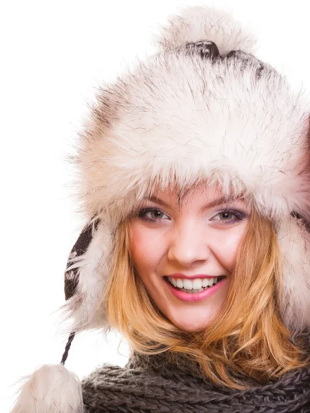 Winter fashion girl in fur hat — Stock Photo, Image