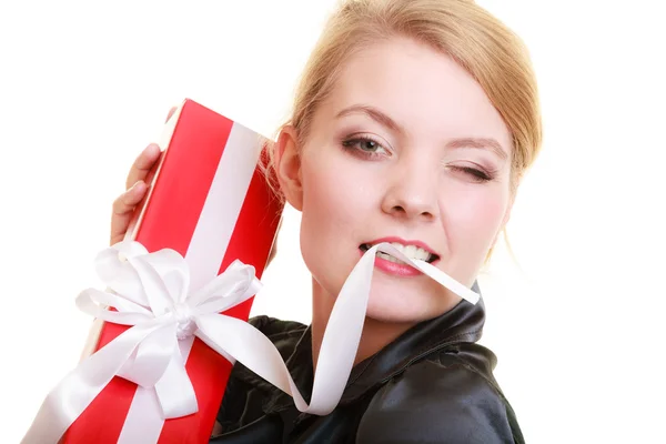 Girl with gift box — Stock Photo, Image