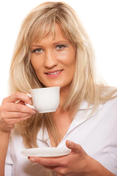 Mature woman drinking coffee — Stock Photo, Image