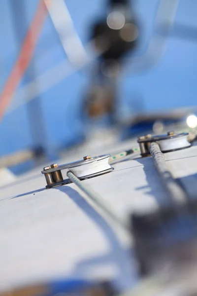 Yachting. Sailboat and ropes detail — Stock Photo, Image