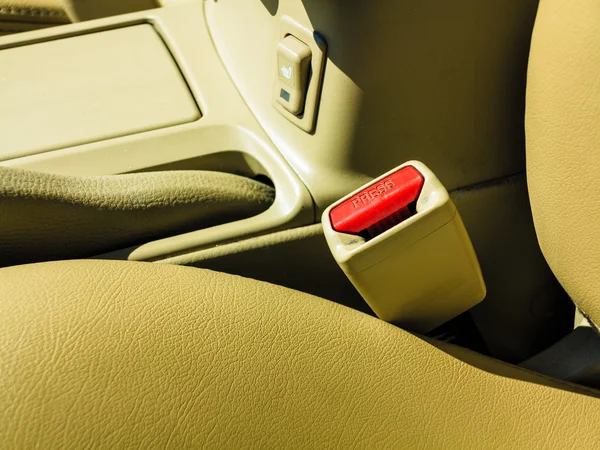 Elementos modernos interiores do carro, close-up do cinto de segurança — Fotografia de Stock