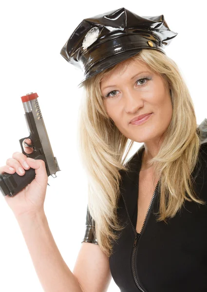Policía mujer policía sosteniendo arma — Foto de Stock