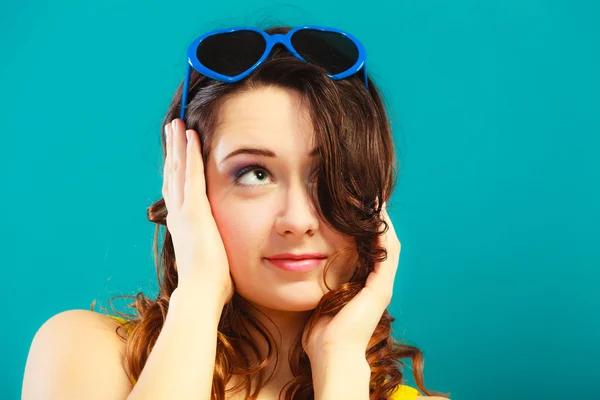 Girl with sunglasses on head — Stock Photo, Image