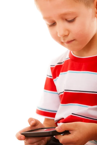 Küçük çocuk smartphone üzerinde oynama — Stok fotoğraf
