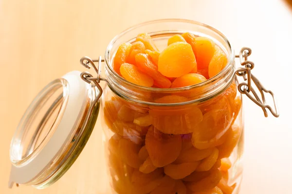 Ar of dried apricots — Stock Photo, Image