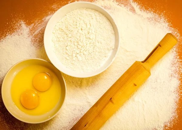 Bereiding voor het bakken, bakingrediënten. — Stockfoto