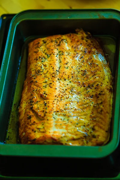 Steak de saumon grillé — Photo