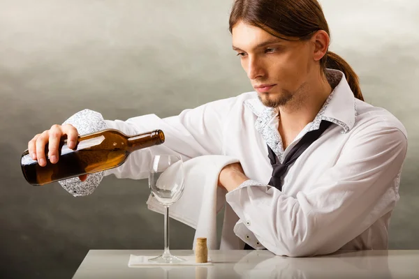 Waiter pouring wine — Stock Photo, Image