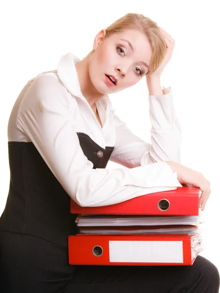 Biznes kobieta trzyma stos dokumentów folderów — Zdjęcie stockowe