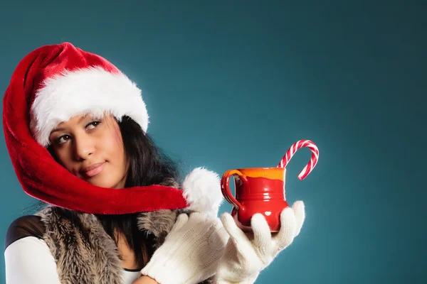 Girl  holding red mug — Stock Photo, Image