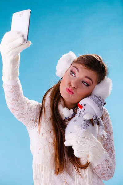 Woman  taking selfie — Stock Photo, Image