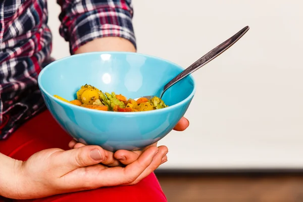 Closeup of human holding bowl with vegetables. — Stok fotoğraf