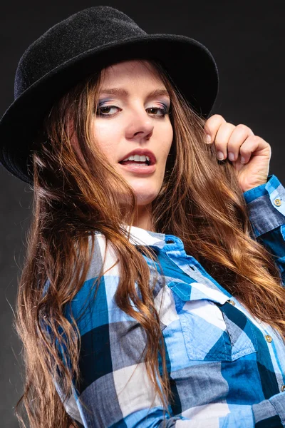 Portrait of gorgeous country woman girl. Fashion. — Stock Photo, Image