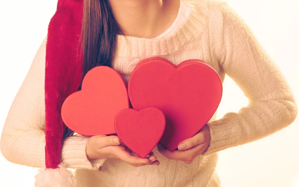 Mujer sosteniendo cajas de regalo — Foto de Stock