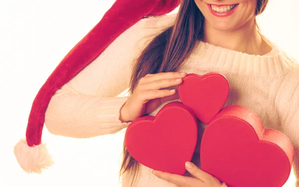 Frau mit Geschenkschachteln — Stockfoto