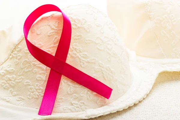 Conceito de consciência do câncer de mama. — Fotografia de Stock