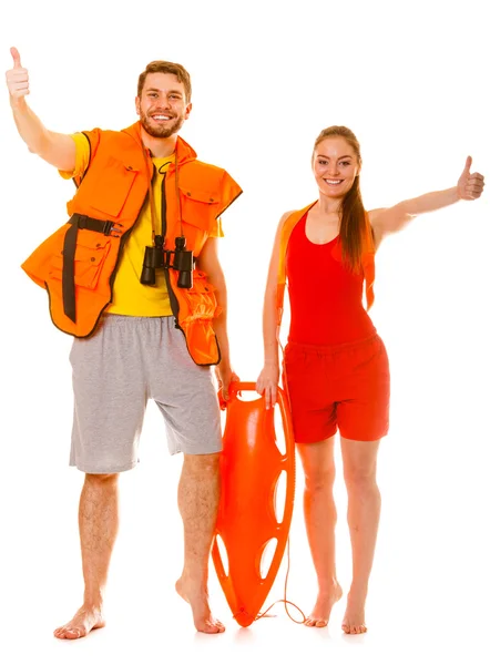 Rettungsschwimmer in Schwimmweste mit Rettungsring. Erfolg. — Stockfoto