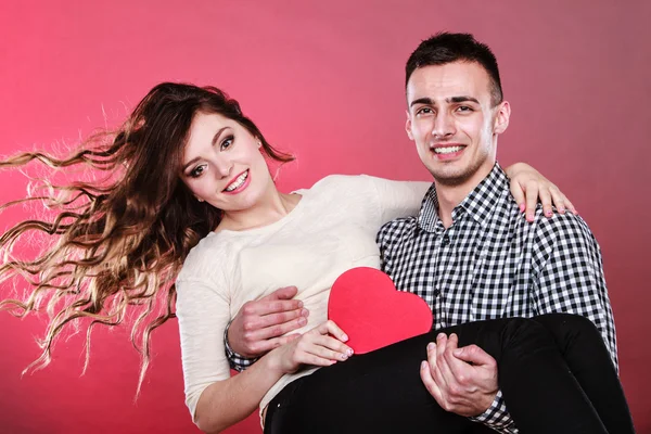 Happy romantic couple with heart — Stock Photo, Image