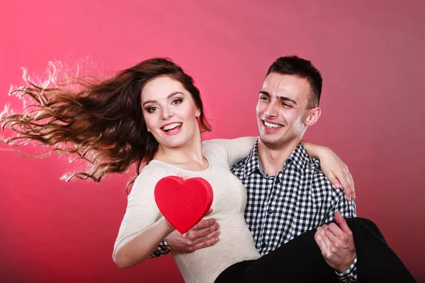 Happy romantic couple with heart — Stock Photo, Image