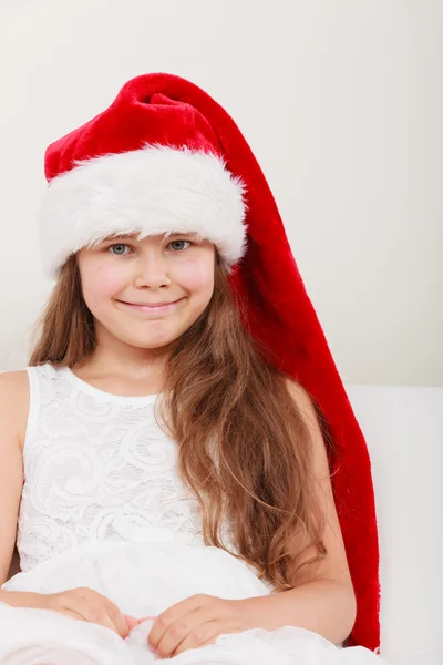 サンタの帽子の女の子。クリスマス. — ストック写真