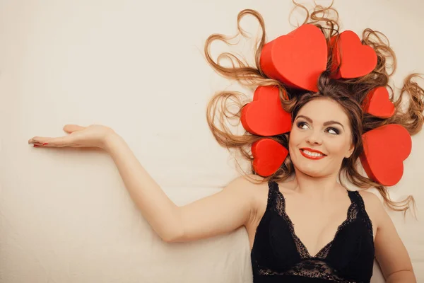 Woman in lingerie in bed. Valentines day love. — Stock Photo, Image