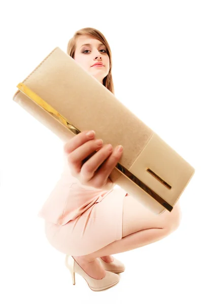 Elegance. Full length of girl showing elegant handbag — Stock Photo, Image