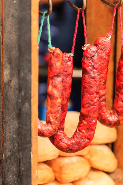 Primer puesto de comida al aire libre en la calle — Foto de Stock