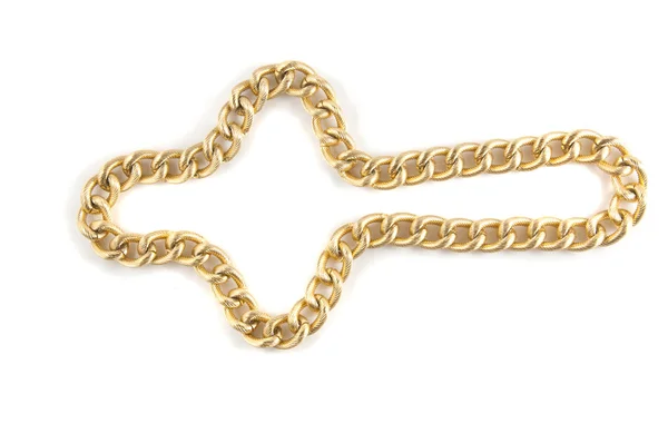 Bükülmüş yüzük altın zinciri. Beyaz izole — Stok fotoğraf