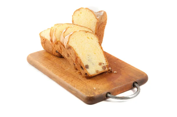 白で隔離された反射とパンのカットローフ — ストック写真