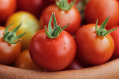 Kiraz domates yakın çekim.