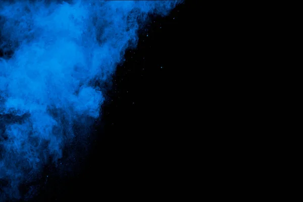 Forme Bizzarre Polvere Blu Nube Esplosione Sfondo Bianco Particelle Polvere — Foto Stock